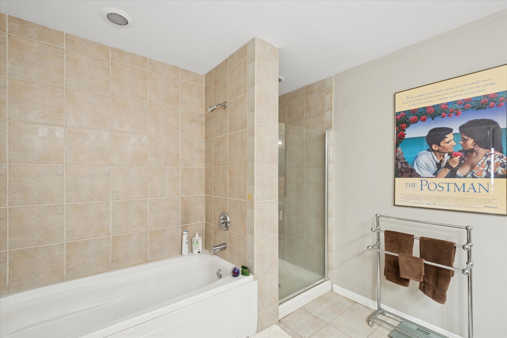 435 West Erie Street, Unit 2204 Chicago, IL 60654 - Photo 12 of 22