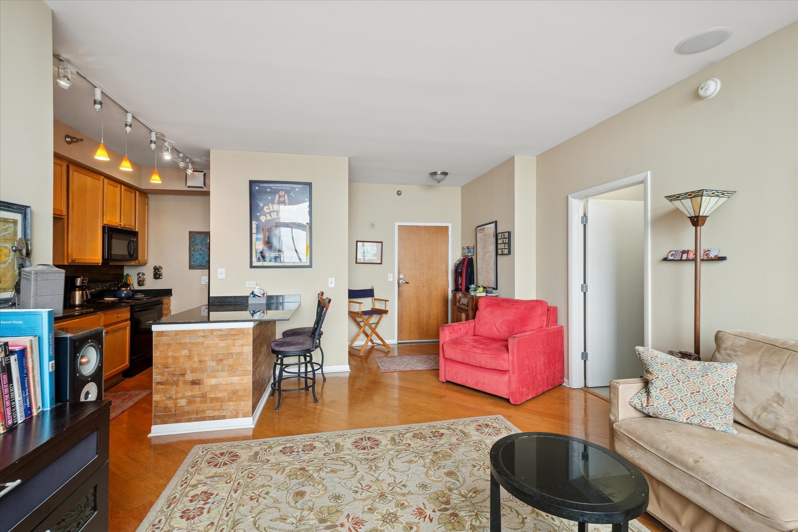 435 West Erie Street, Unit 2204 Chicago, IL 60654 - Photo 5 of 22