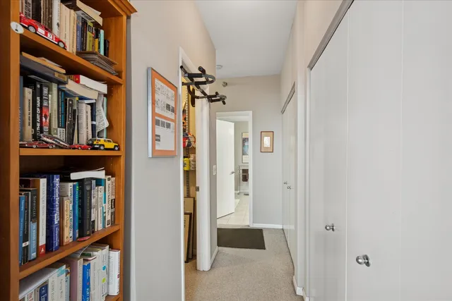 $2,500 | 435 West Erie Street, Unit 2204, Chicago, IL 60654