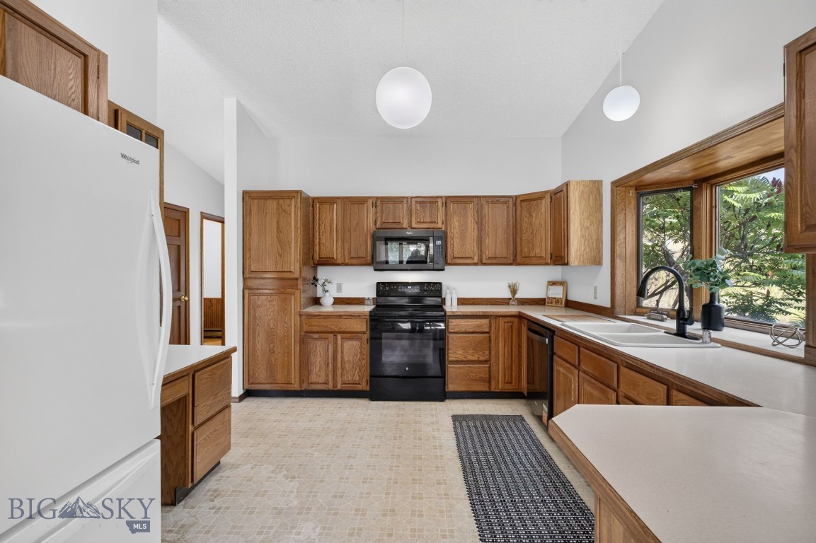 24 Crazy Mountain Road Clancy, MT 59634 - Photo 12 of 51 Gallery Image 12