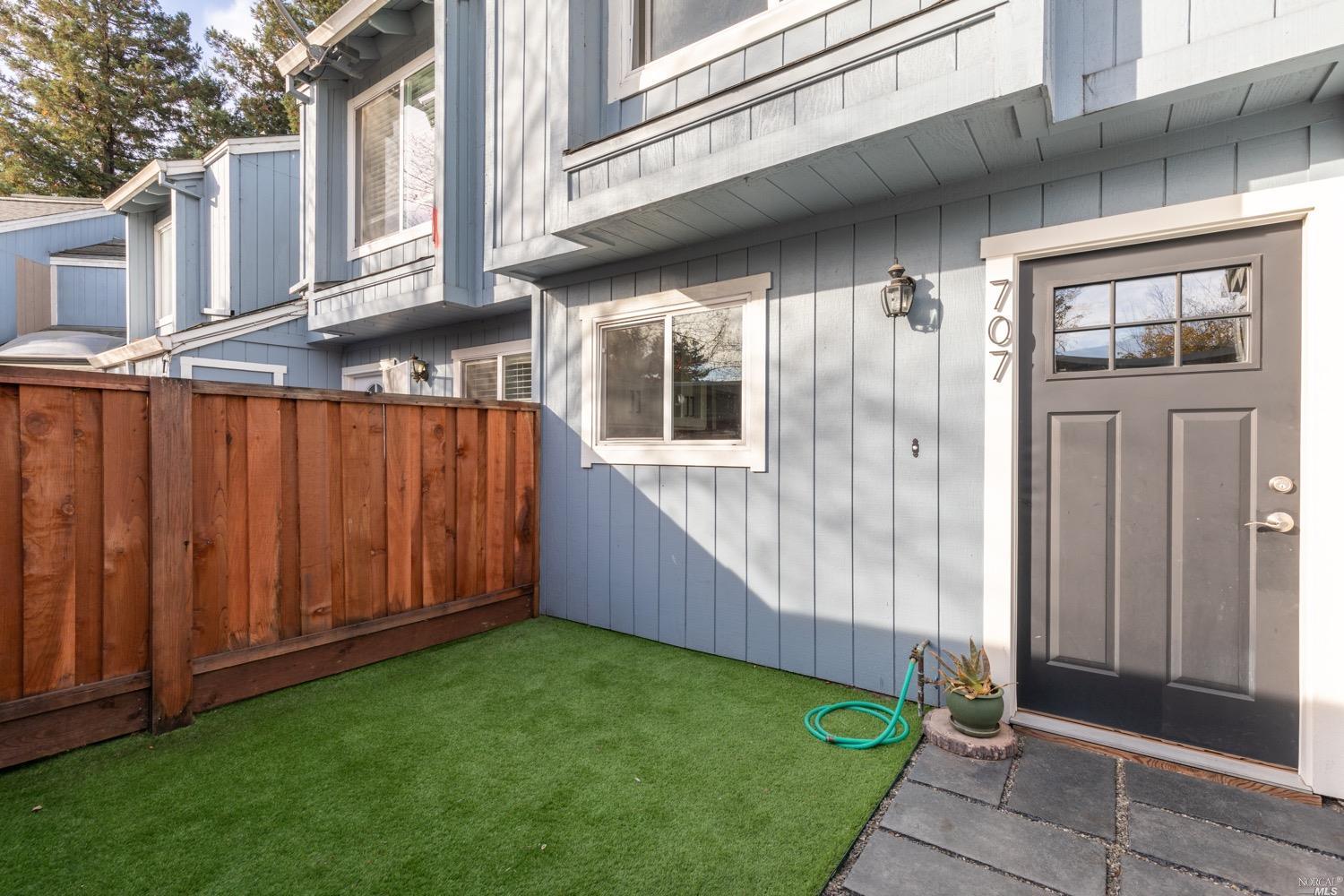 707 Racquet Club Circle Rohnert Park, CA 94928 - Photo 1 of 1