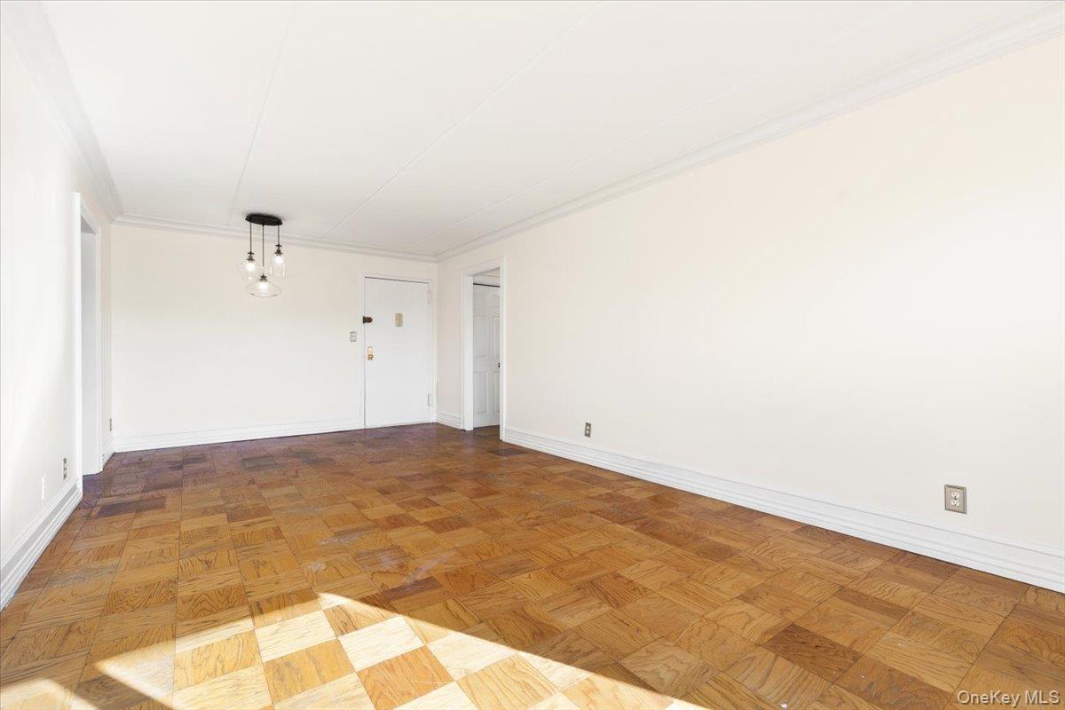 470 Halstead Avenue, Unit 5E Harrison, NY 10528 - Photo 3 of 22 a view of an empty room