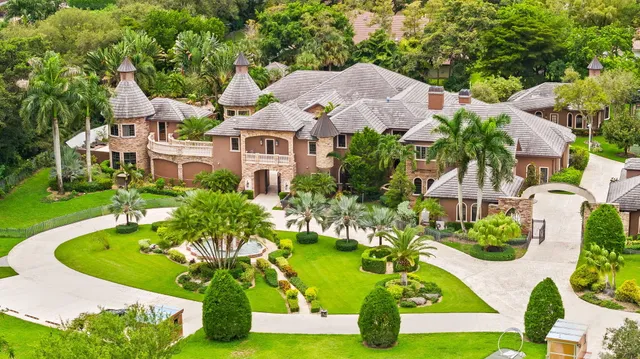 $6,850,000 | Undisclosed Address, Parkland, FL 33067