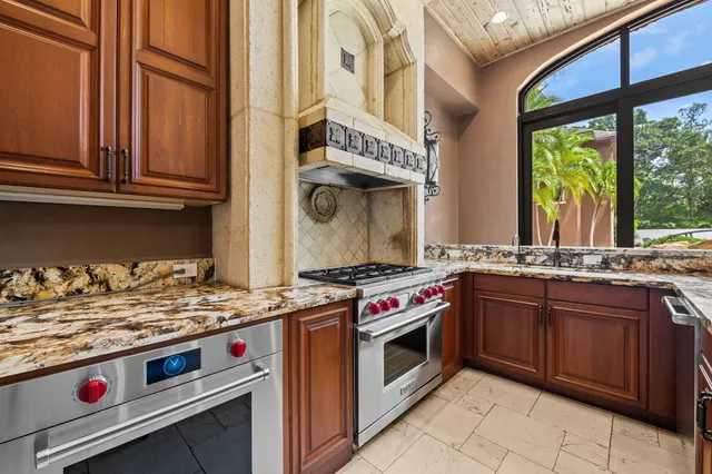 $6,850,000 | Undisclosed Address, Parkland, FL 33067