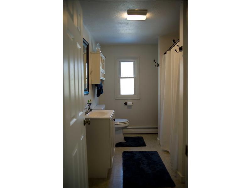415 Lindsey Road Wells, ME 04090 - Photo 28 of 31 Bathroom.