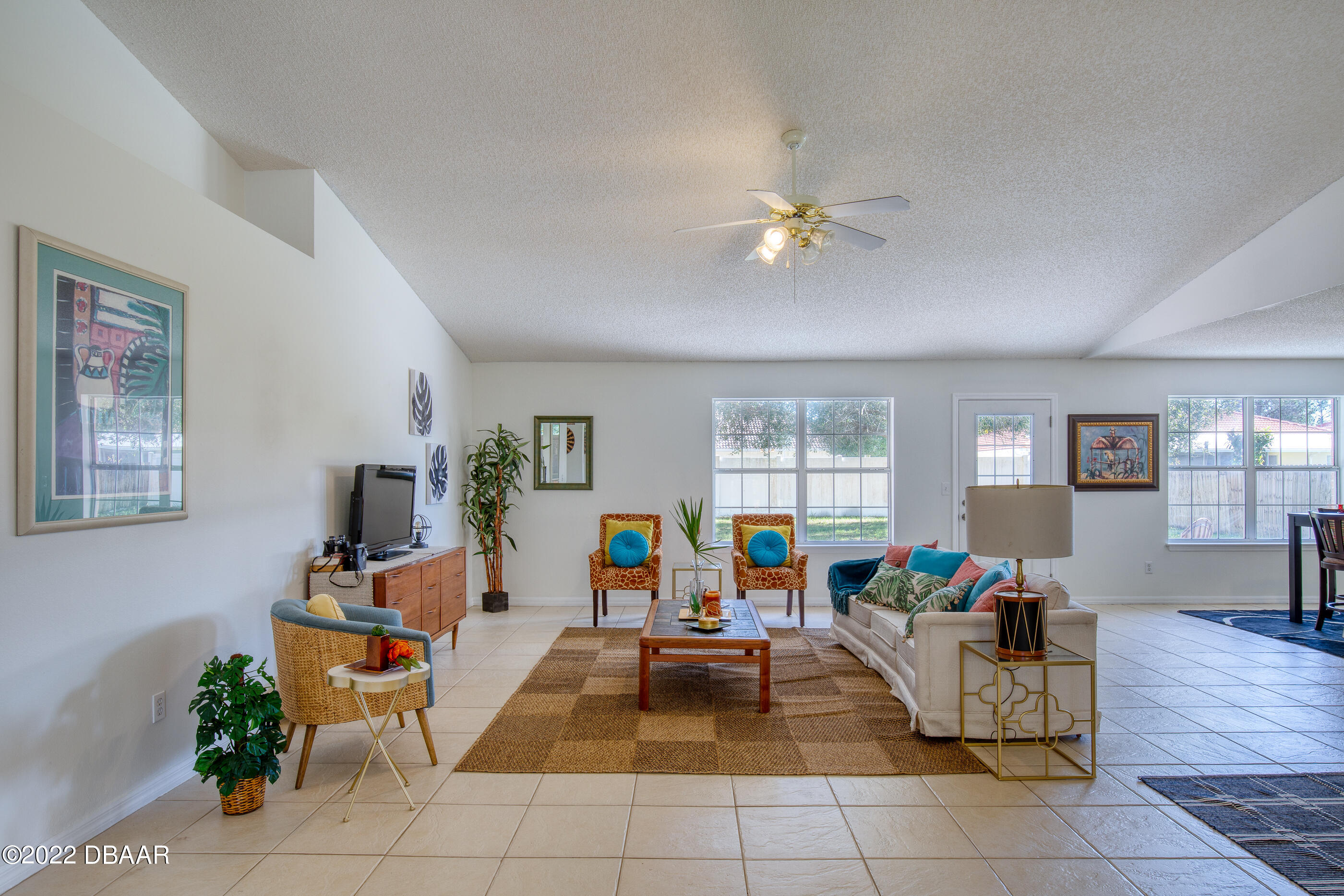 27 Rockingham Lane Palm Coast, FL 32164 - Photo 7 of 62 27RockinghamLane-9