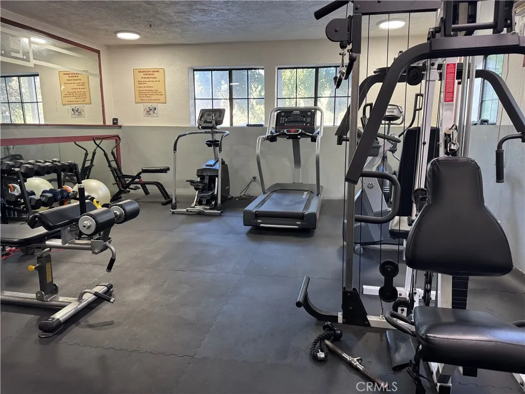 730 West 4th Street Long Beach, CA 90802 - Photo 22 of 35