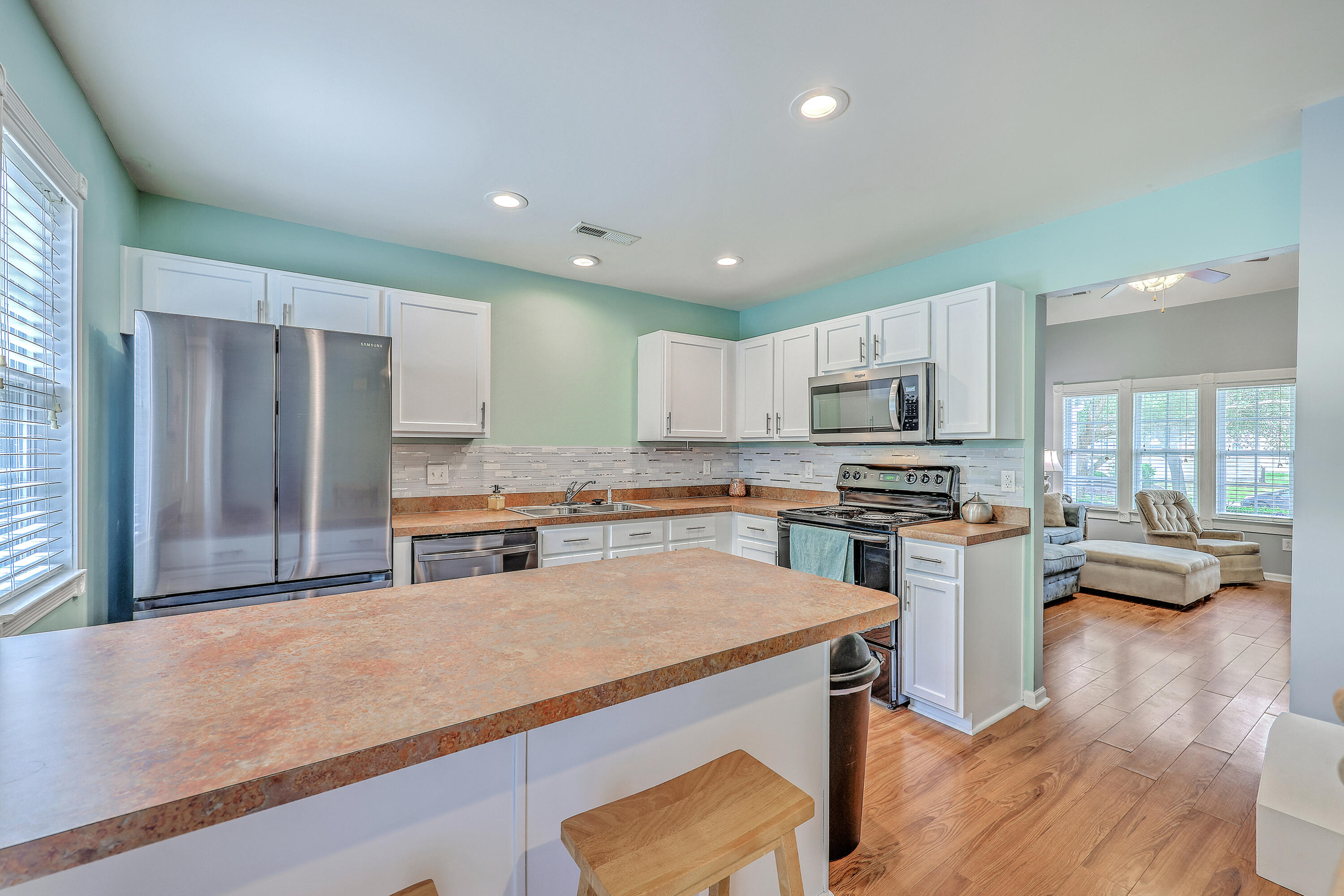 452 Doane Way Wando, SC 29492 - Photo 12 of 38 ZYN_1868_69_70_71_72_73_74