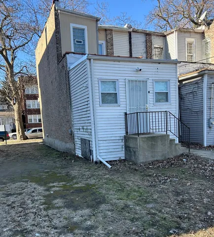 $100,000 | 8105 South Muskegon Avenue, Chicago, IL 60617