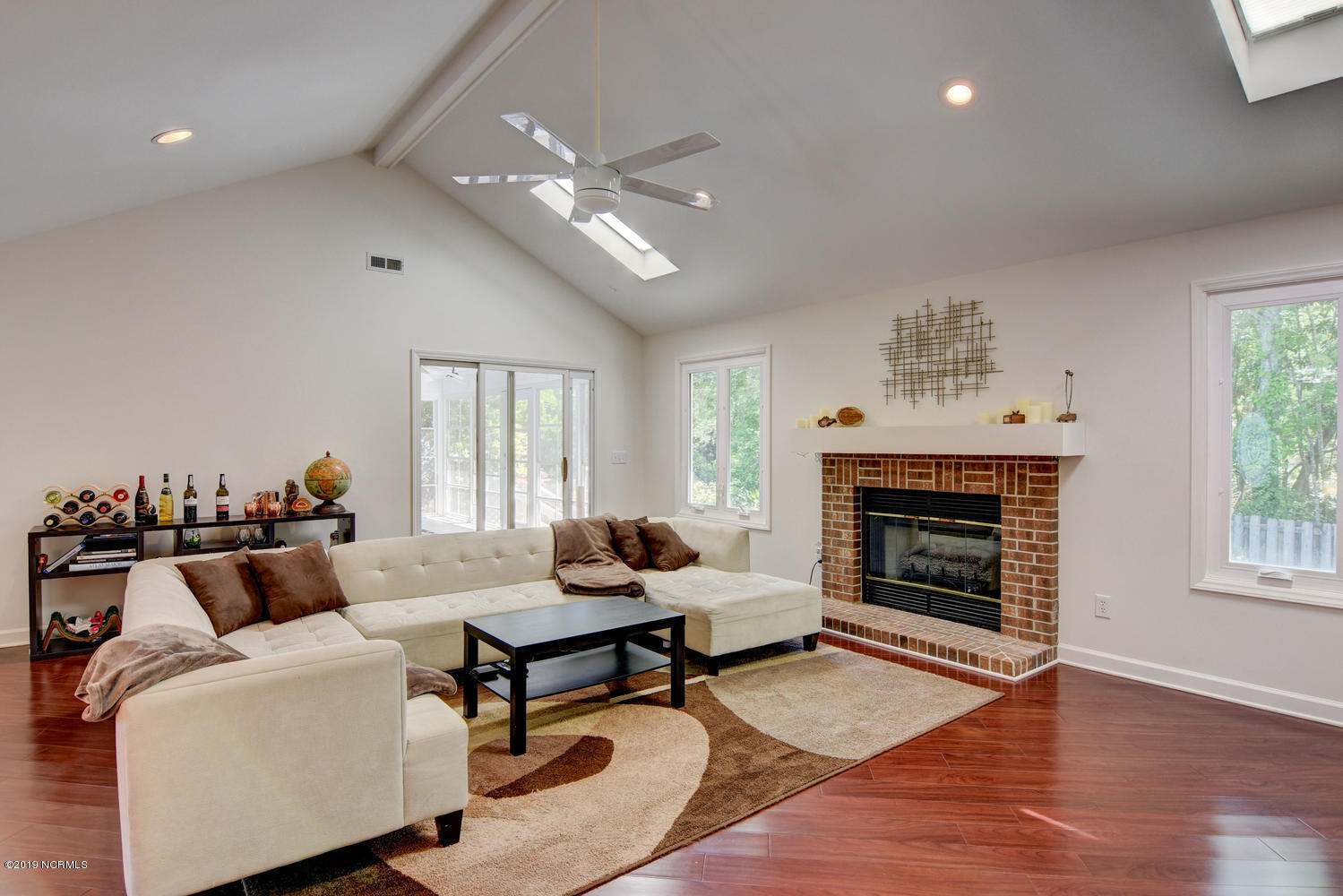 832 Berwyn Road Wilmington, NC 28409 - Photo 4 of 40 832 Berwyn Rd Wilmington NC-large-014-31