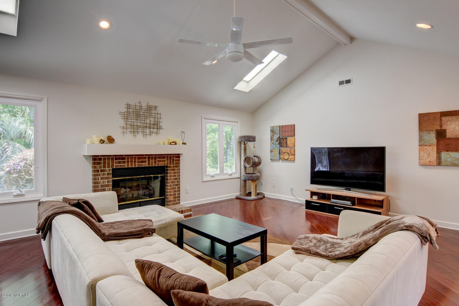 832 Berwyn Road Wilmington, NC 28409 - Photo 5 of 40 832 Berwyn Rd Wilmington NC-large-013-34