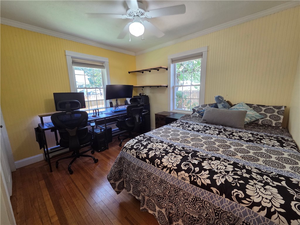 173 Trinity Street Warwick, RI 02886 - Photo 6 of 30 Gallery Image 6