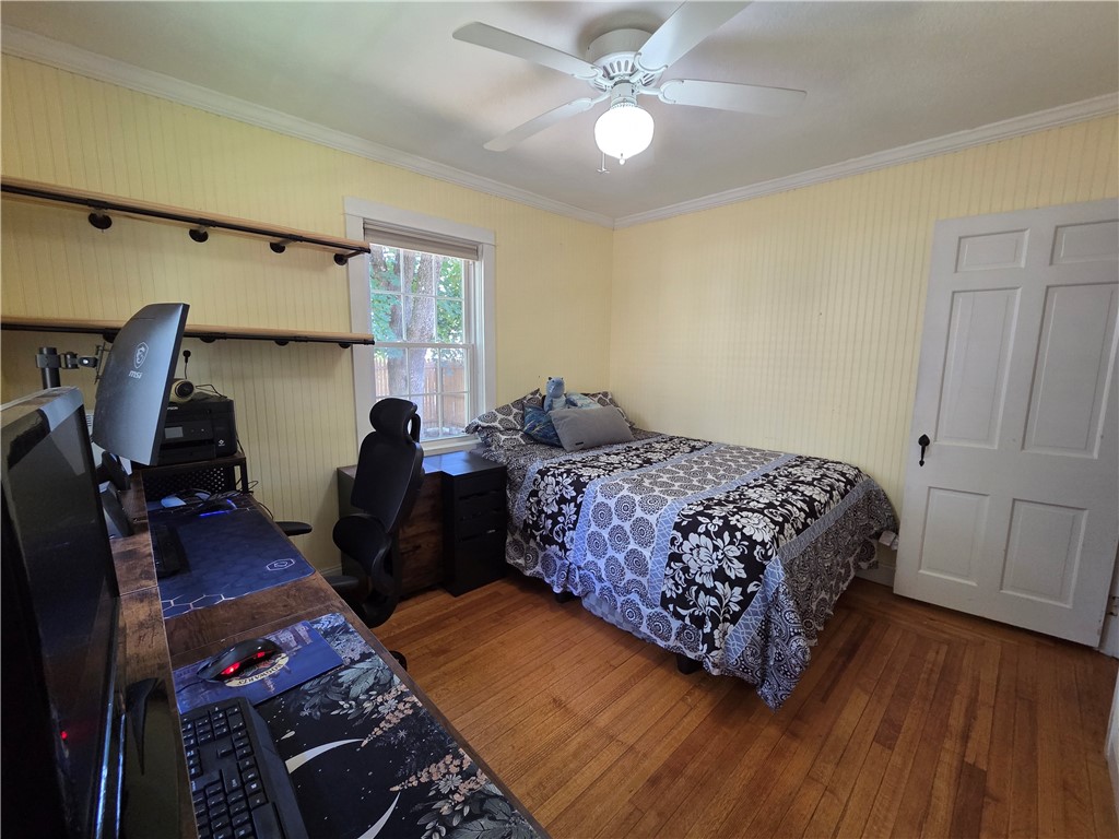 173 Trinity Street Warwick, RI 02886 - Photo 7 of 30 Gallery Image 7