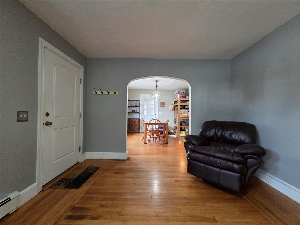 173 Trinity Street Warwick, RI 02886 - Photo 10 of 30 Gallery Image 10