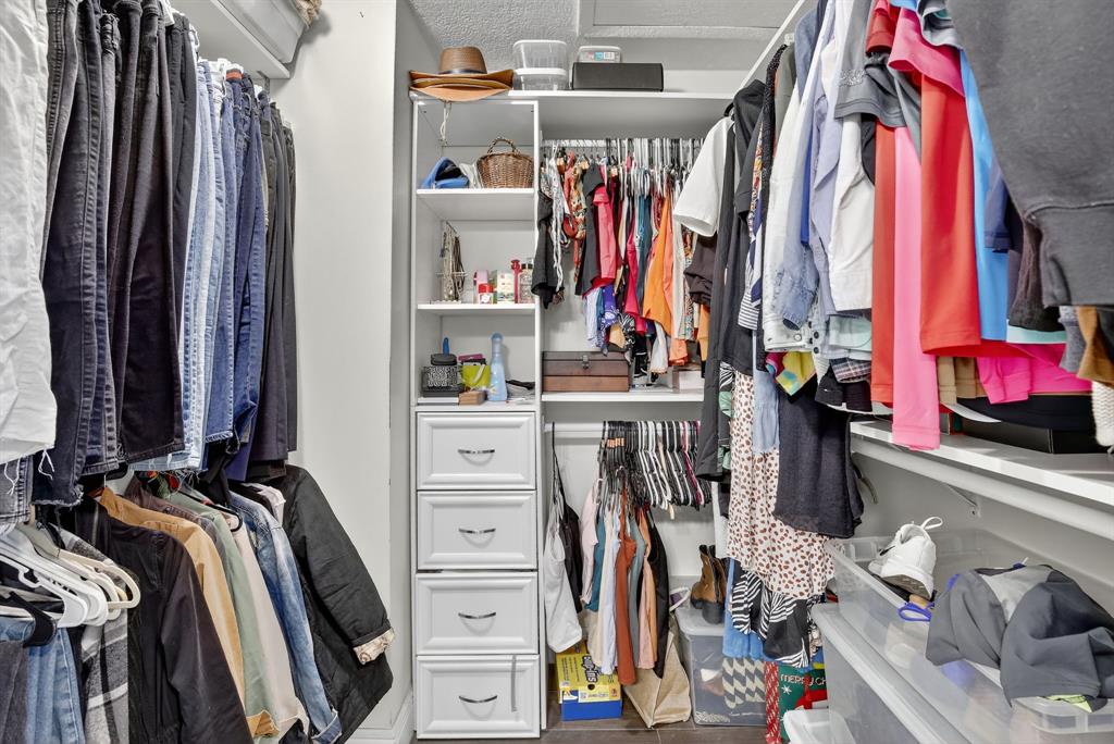 691 Willow Grove Terrace Davie, FL 33325 - Photo 18 of 30 Walk-in closet