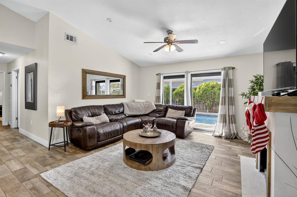 691 Willow Grove Terrace Davie, FL 33325 - Photo 2 of 30