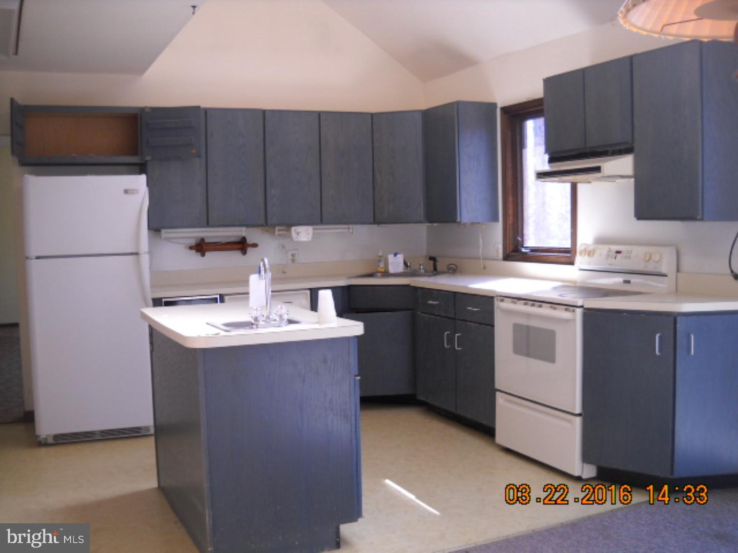 22 Gate Road Tabernacle, NJ 08088 - Photo 5 of 13