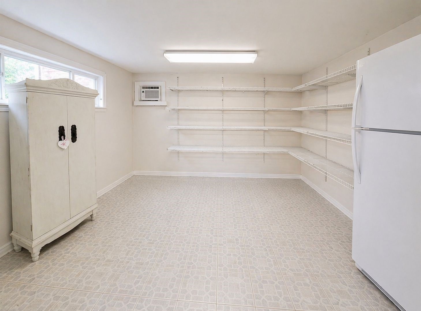 117 Laughlin Road Eagle Lake, TX 77434 - Photo 19 of 23 4th Room/Bedroom currently used as Storage area