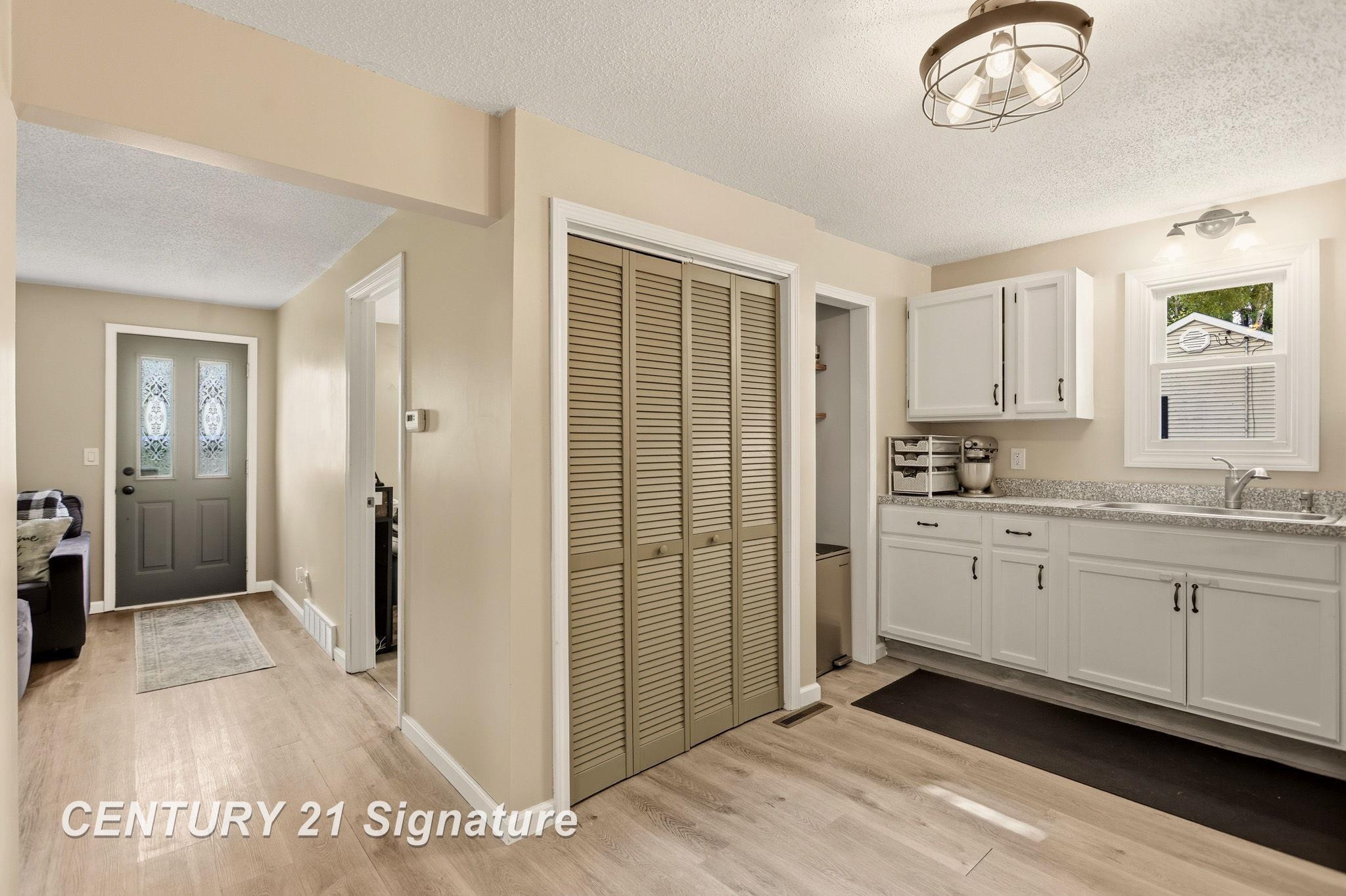 6883 Wegner Road Saginaw, MI 48609 - Photo 14 of 53