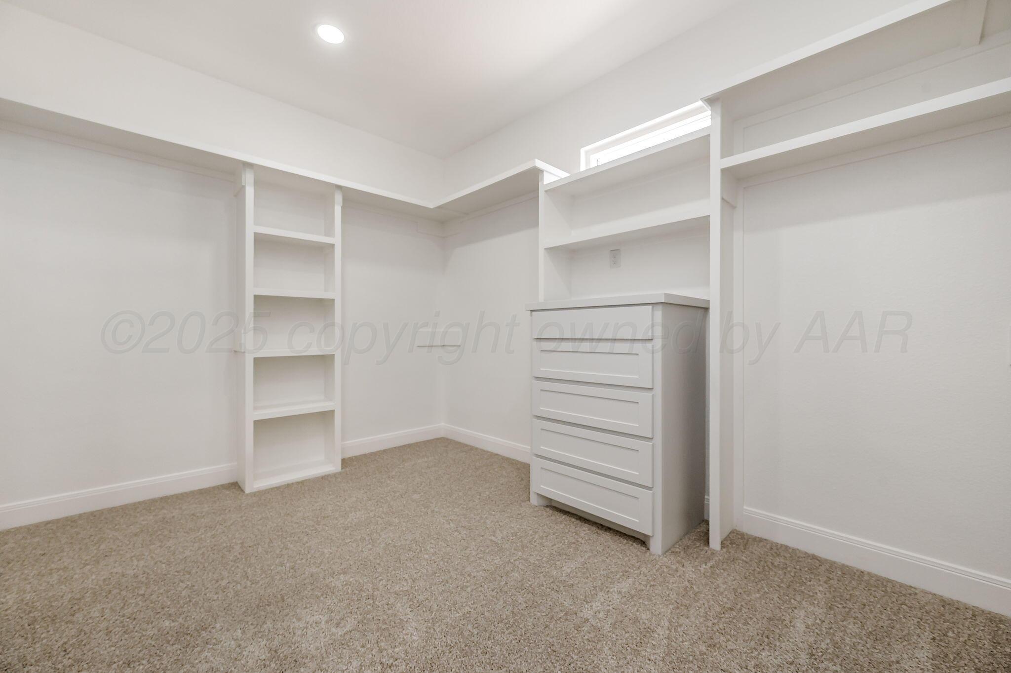 2000 Breken Ridge Road Amarillo, TX 79124 - Photo 21 of 46 Primary Closet