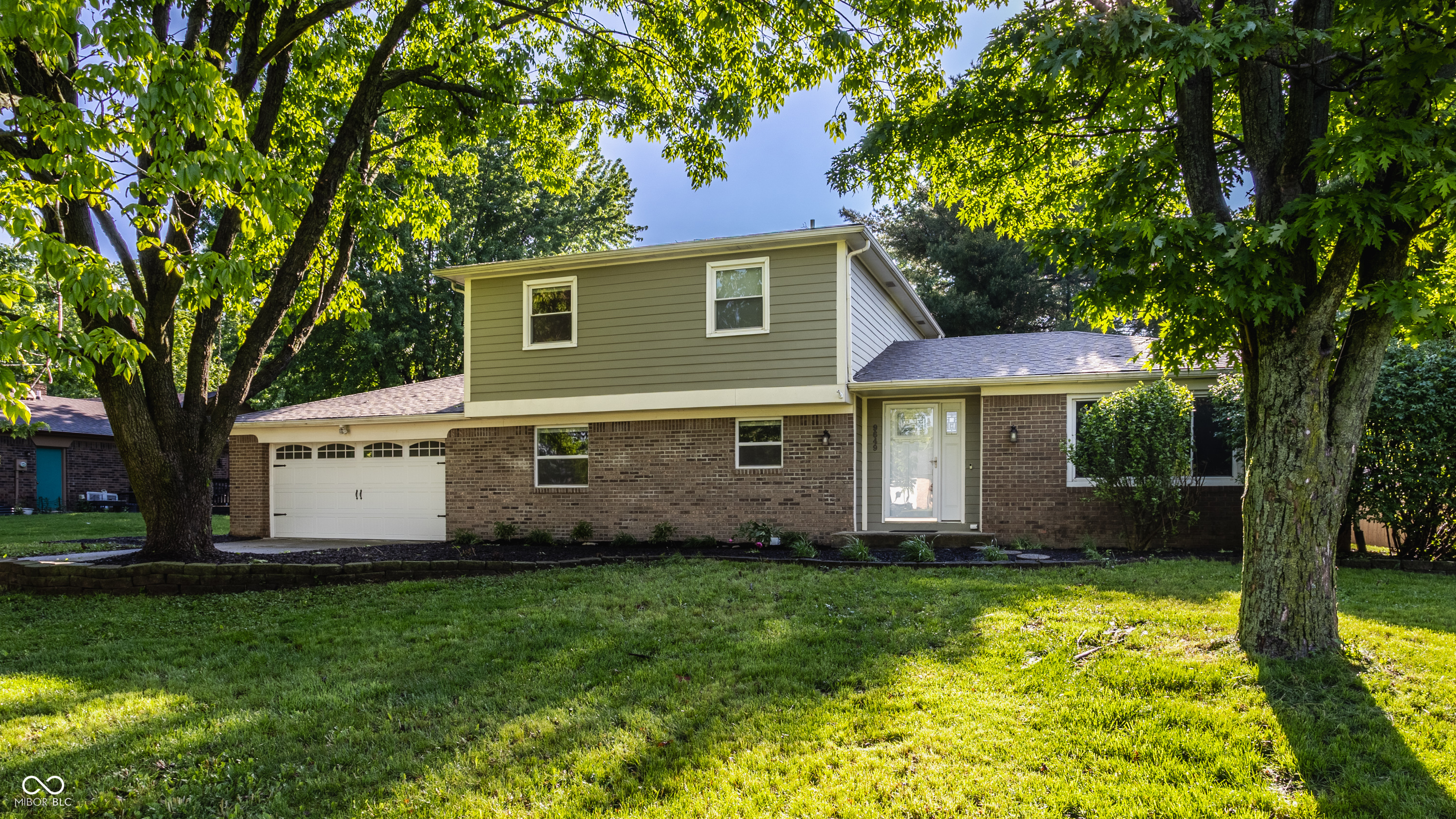 9649 Sycamore Road Carmel, IN 46032 - Photo 1 of 19