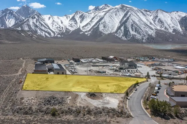 $579,000 | 57 South Industrial Circle, Unit 2, Mammoth Lakes, CA 93546