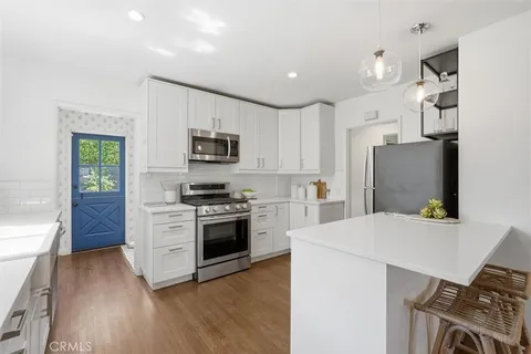 $1,785,000 | 1039 8th Street, Hermosa Beach, CA 90254
