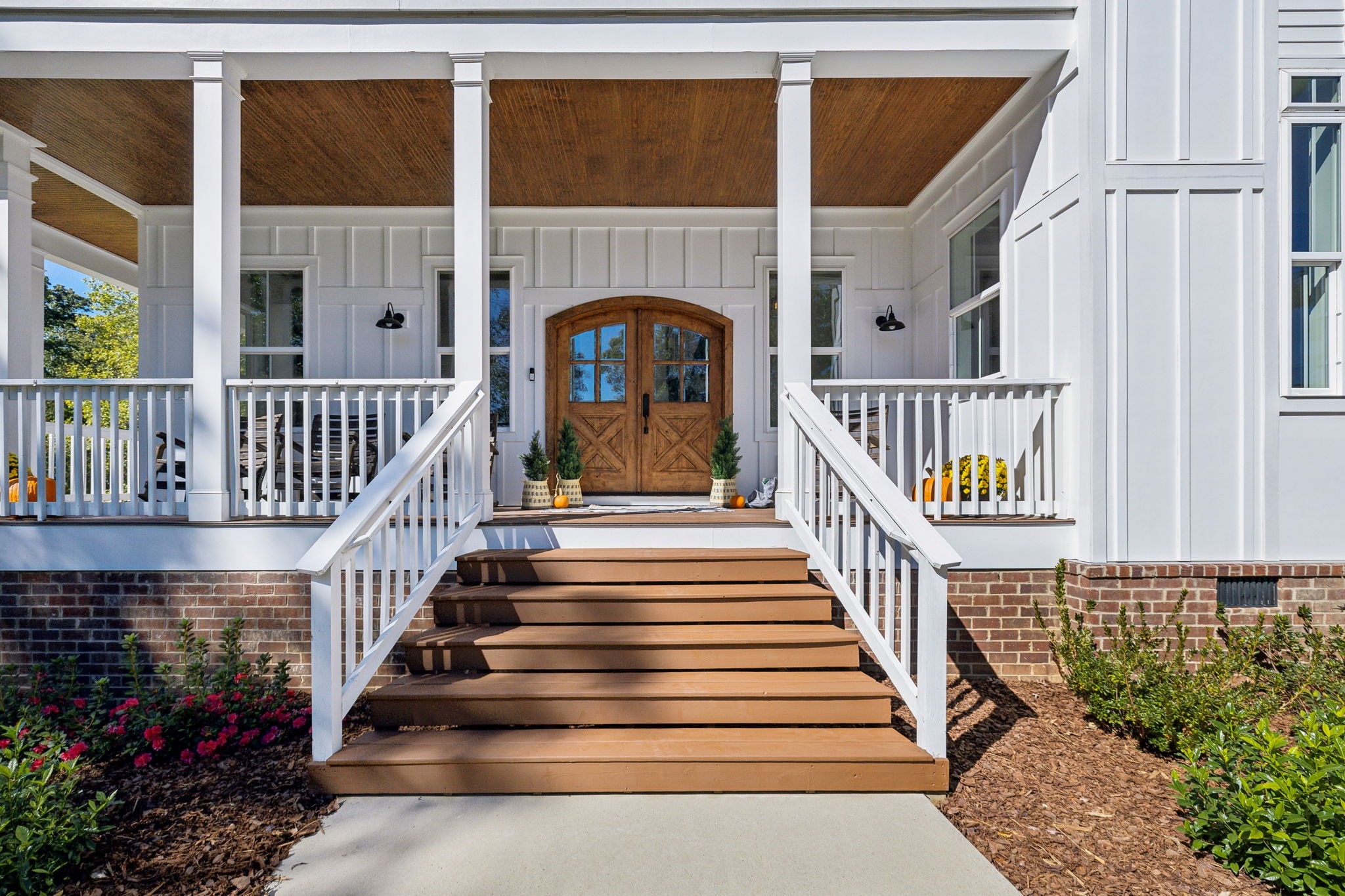 4325 Cave Springs Road Santa Fe, TN 38482 - Photo 11 of 98 a view of entryway with wooden floor and a front door