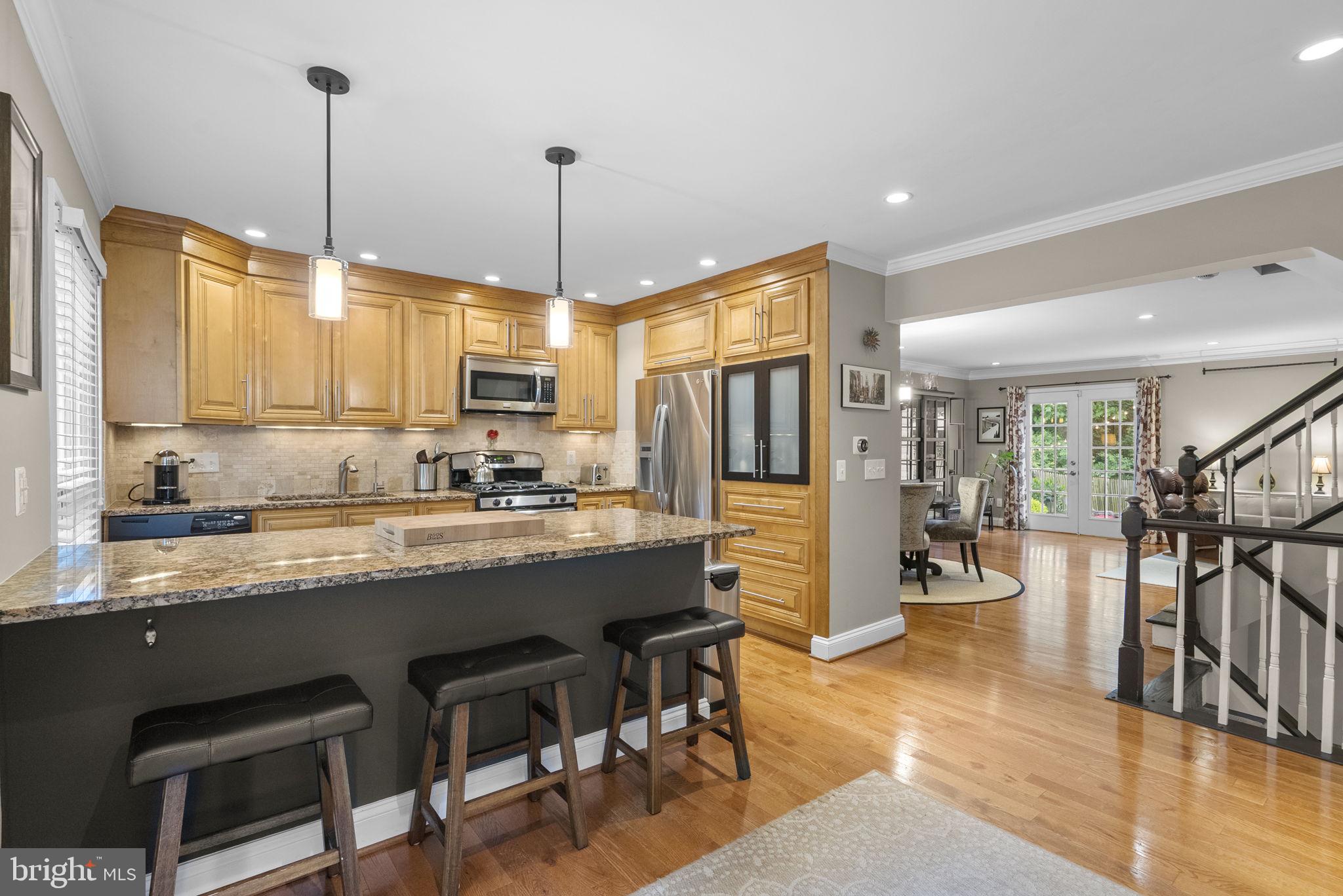 600 Sonata Way Silver Spring, MD 20901 - Photo 2 of 40