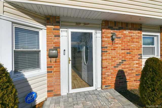 a view of door with an outdoor space