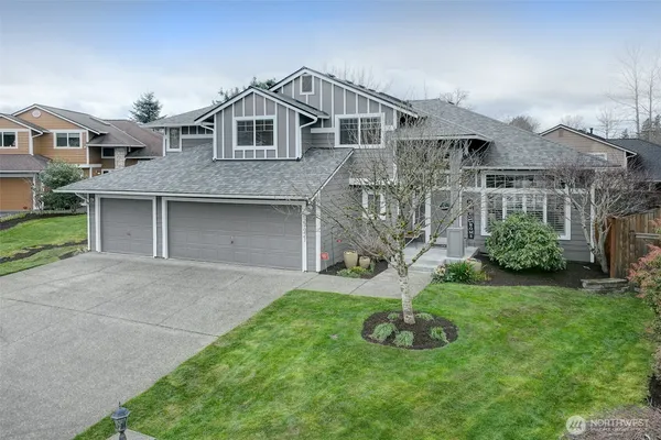 $810,000 | 27921 227th Court Southeast, Maple Valley, WA 98038
