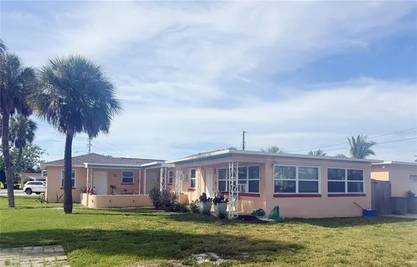 $1,600 | 6705 Gulf Winds Drive, St. Pete Beach, FL 33706