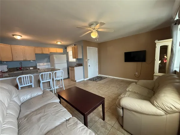 $1,600 | 6705 Gulf Winds Drive, St. Pete Beach, FL 33706