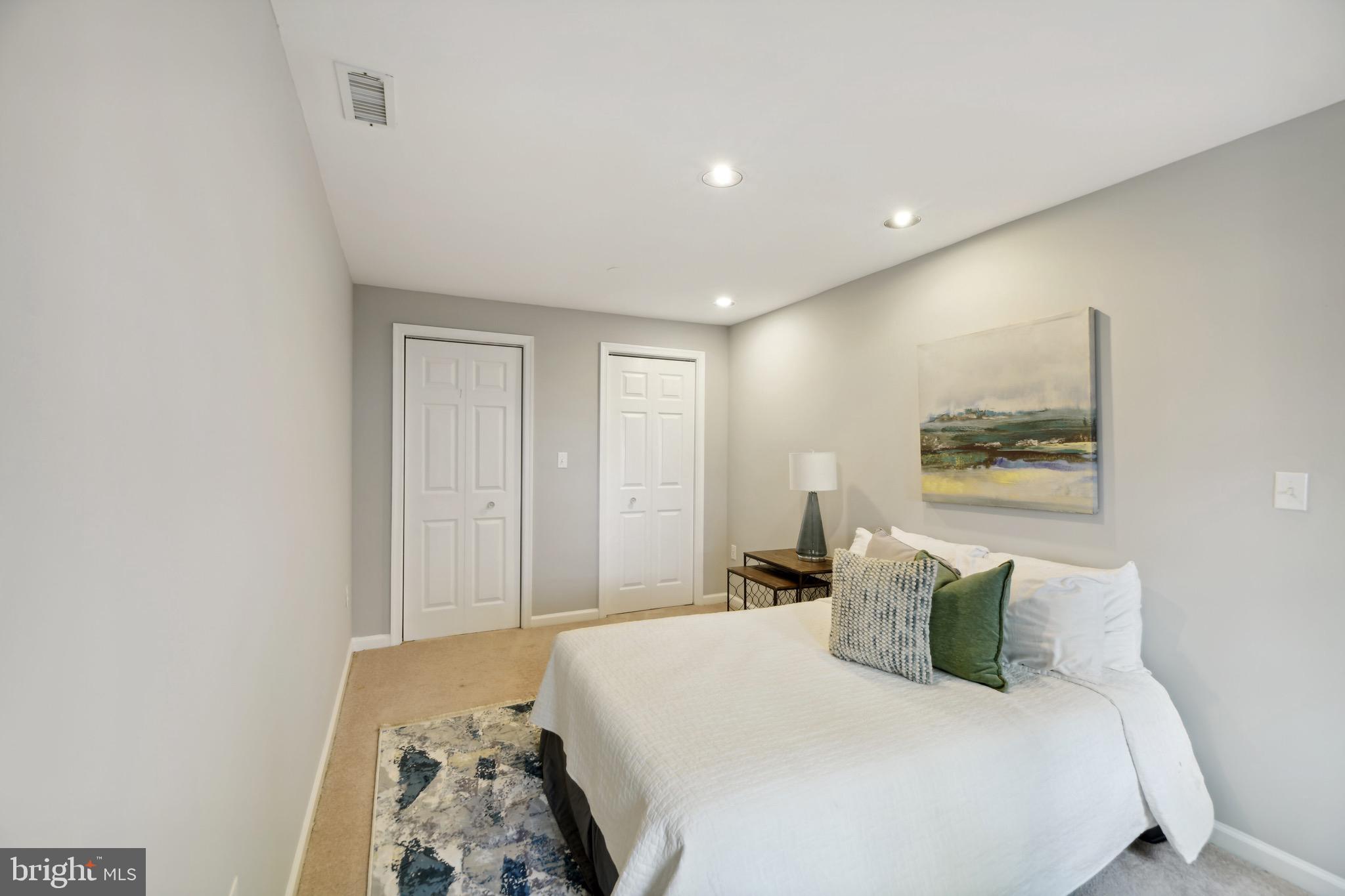 5908 Cobalt Road Bethesda, MD 20816 - Photo 14 of 19