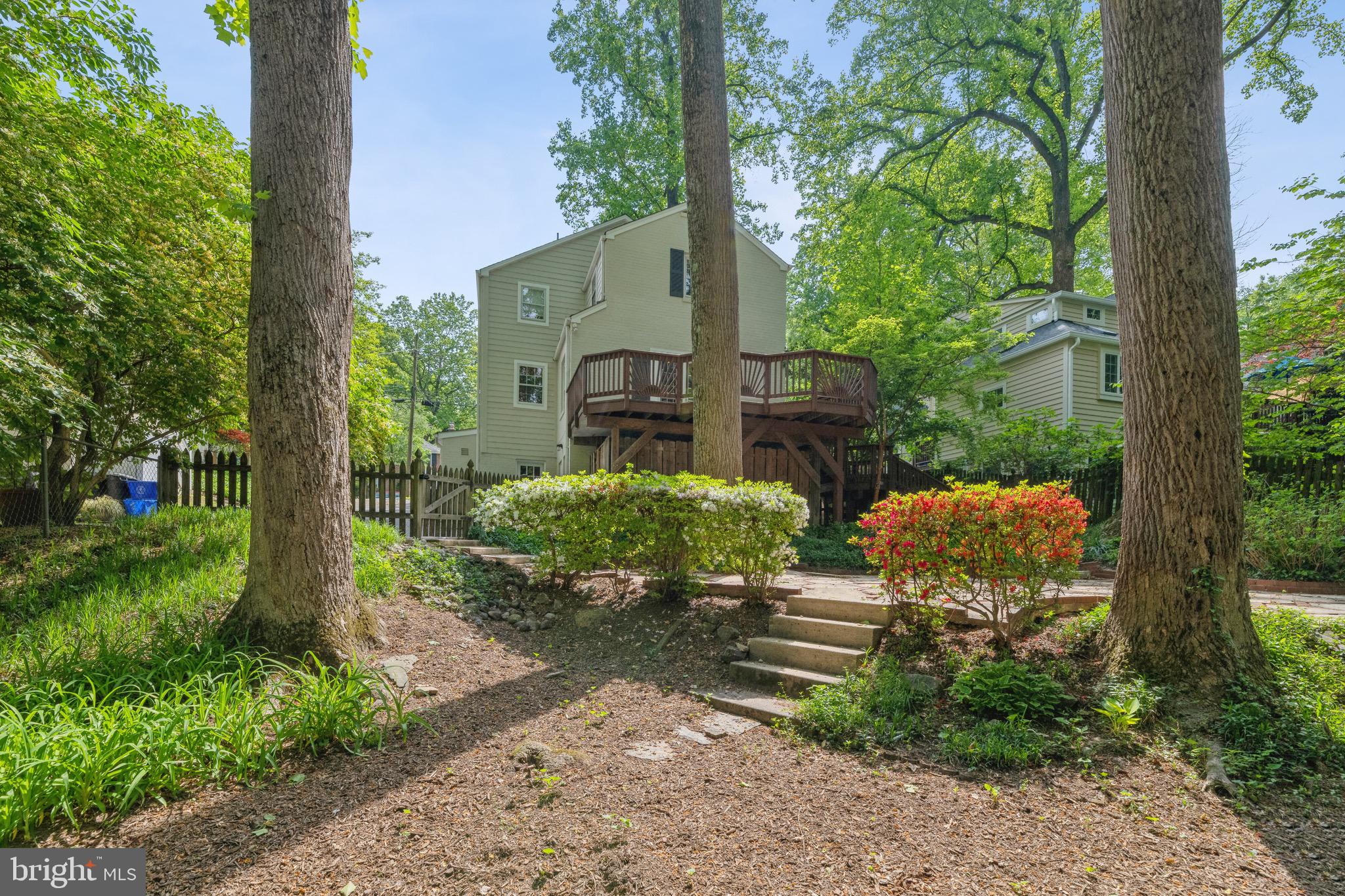 5908 Cobalt Road Bethesda, MD 20816 - Photo 16 of 19