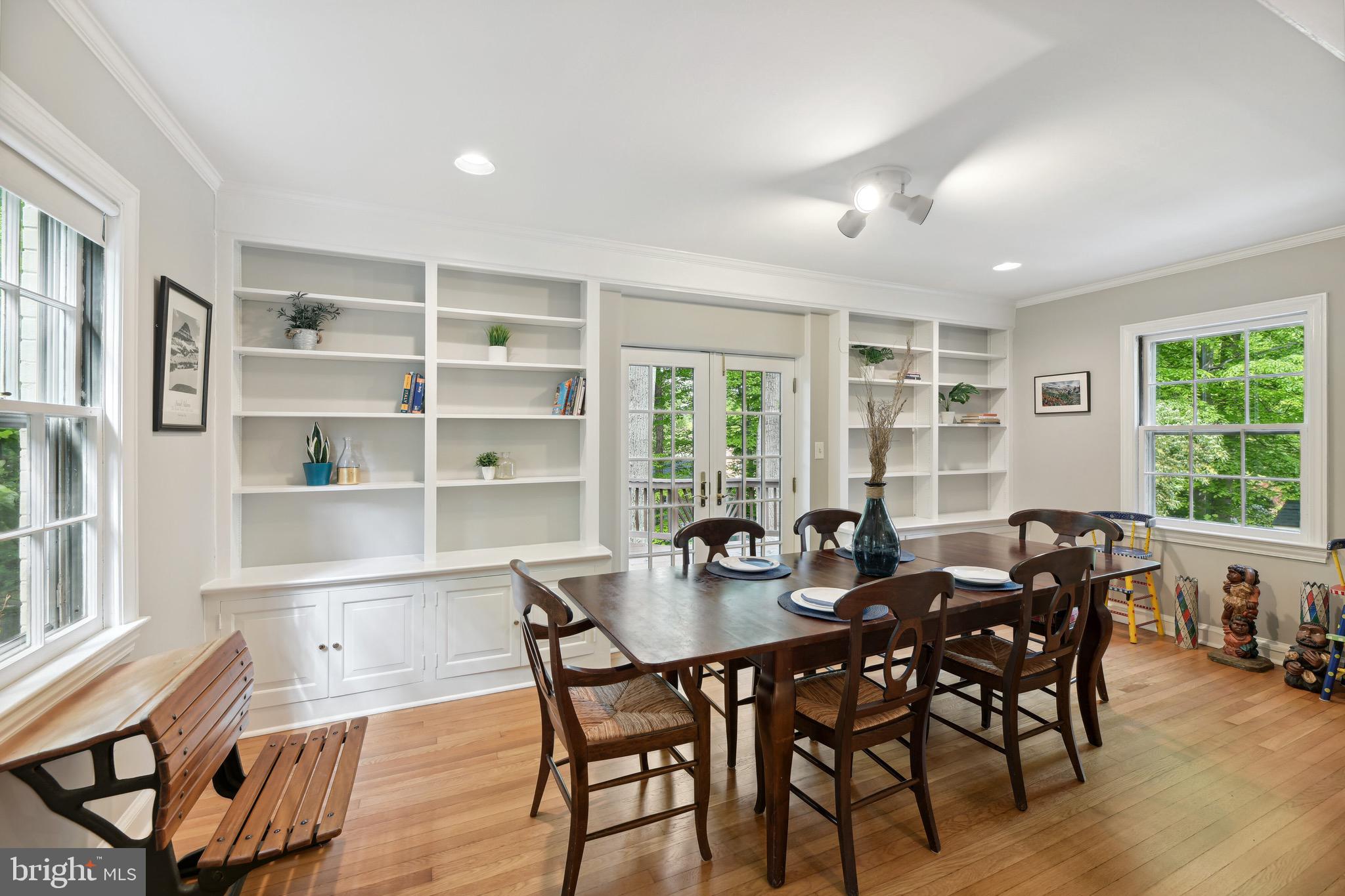 5908 Cobalt Road Bethesda, MD 20816 - Photo 3 of 19