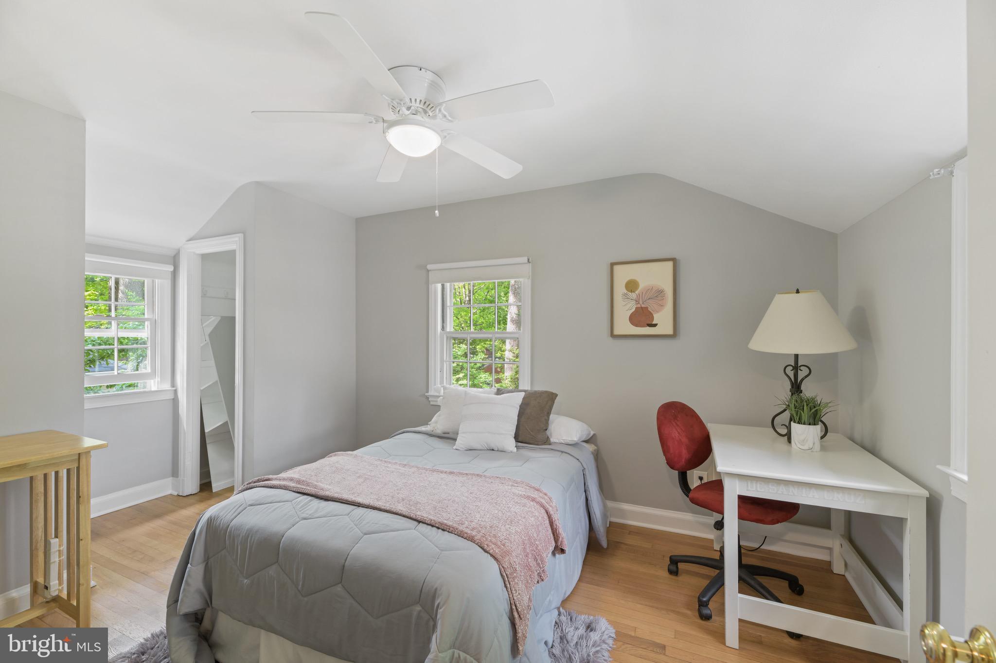 5908 Cobalt Road Bethesda, MD 20816 - Photo 10 of 19