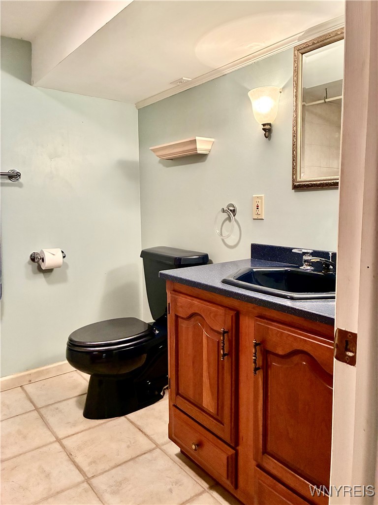 4504 Harris Hill Road Clarence, NY 14221 - Photo 29 of 50 Bath in basement