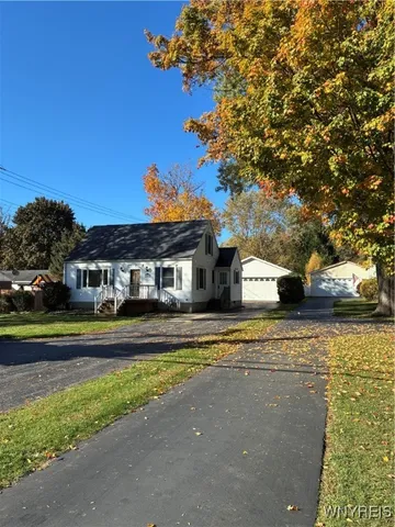 $349,900 | 4504 Harris Hill Road, Clarence, NY 14221