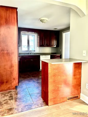 $349,900 | 4504 Harris Hill Road, Clarence, NY 14221