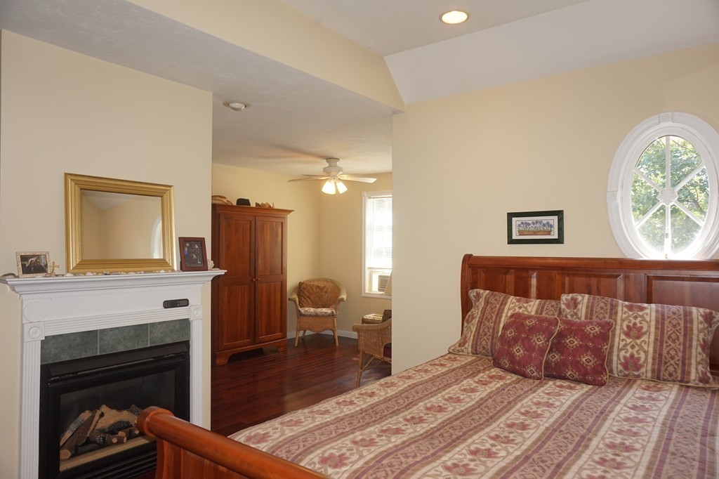 38 Holt Road Ashburnham, MA 01430 - Photo 16 of 30