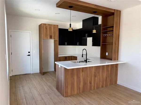 $1,150 | 1410 South Michigan Street, Unit 2, Mission, TX 78573