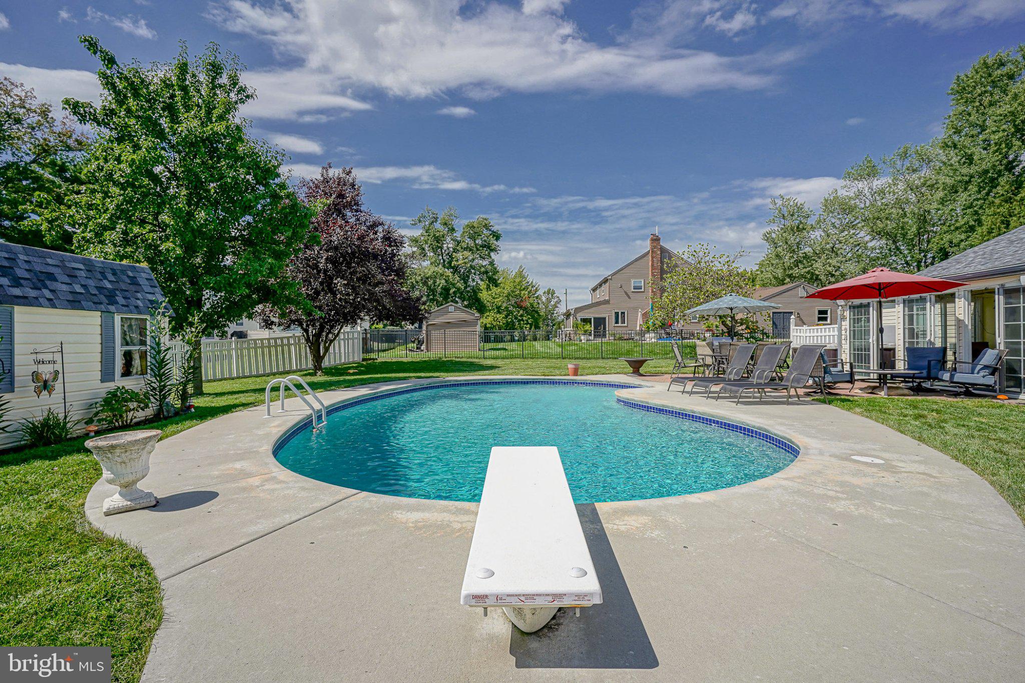 154 Forge Road Delran, NJ 08075 - Photo 4 of 31 Gallery Image 4