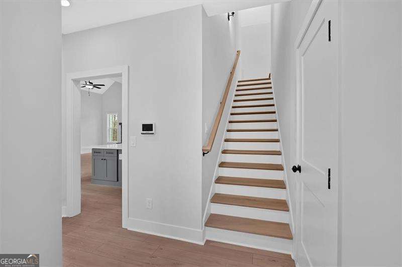 25 Everwood Court Rome, GA 30161 - Photo 20 of 37 a view of a hallway with entryway and stairs