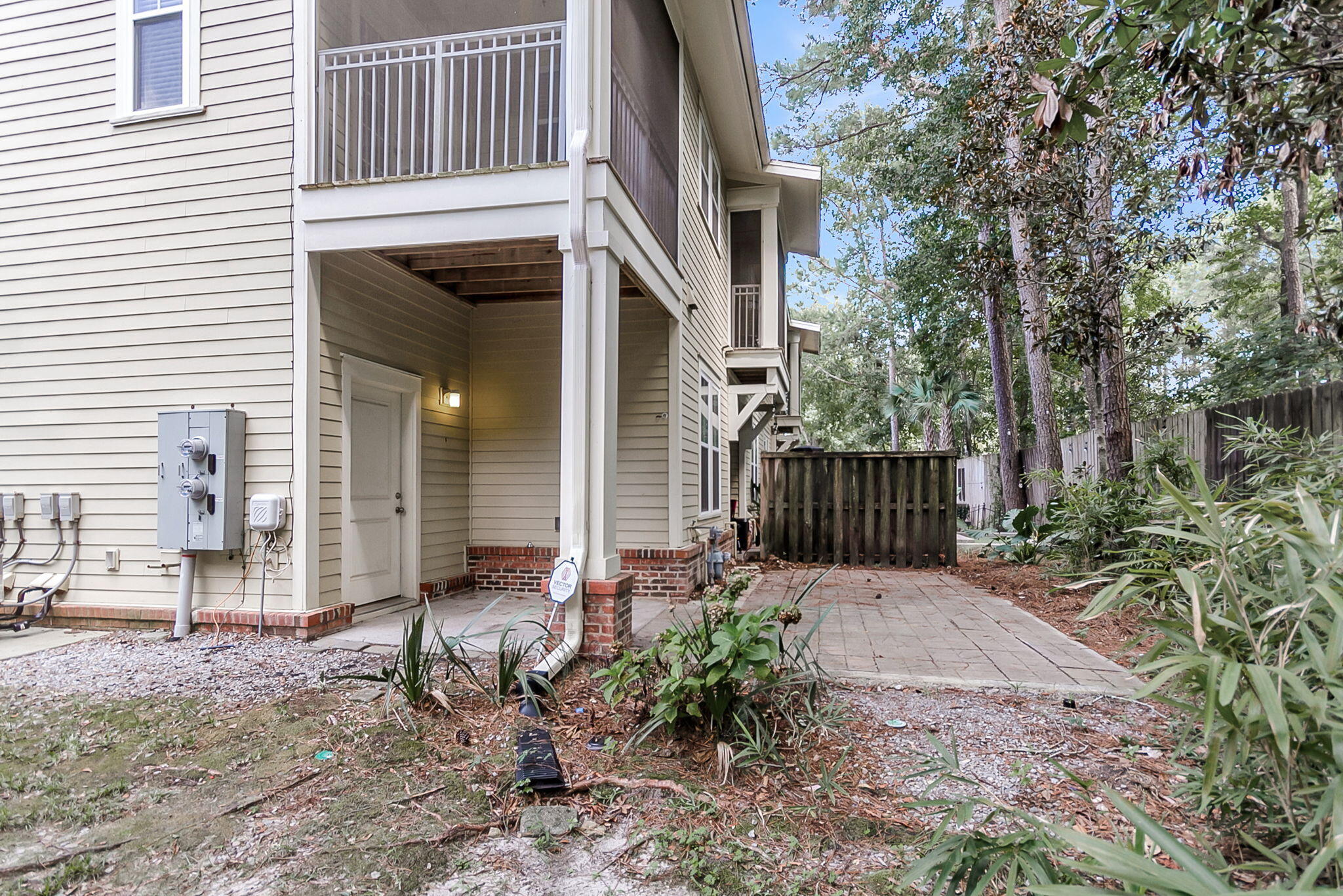 1175 Dingle Road Mount Pleasant, SC 29466 - Photo 13 of 58 CREM - 1175 Dingle-8
