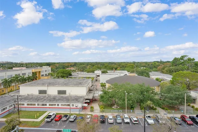 $5,700 | 301 Altara Avenue, Unit 616, Coral Gables, FL 33146