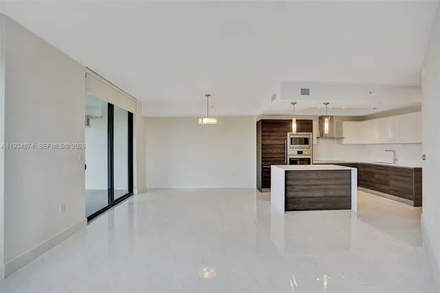 $5,700 | 301 Altara Avenue, Unit 616, Coral Gables, FL 33146