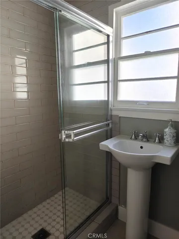 $2,600 | 501 Avenue B, Unit B, Redondo Beach, CA 90277