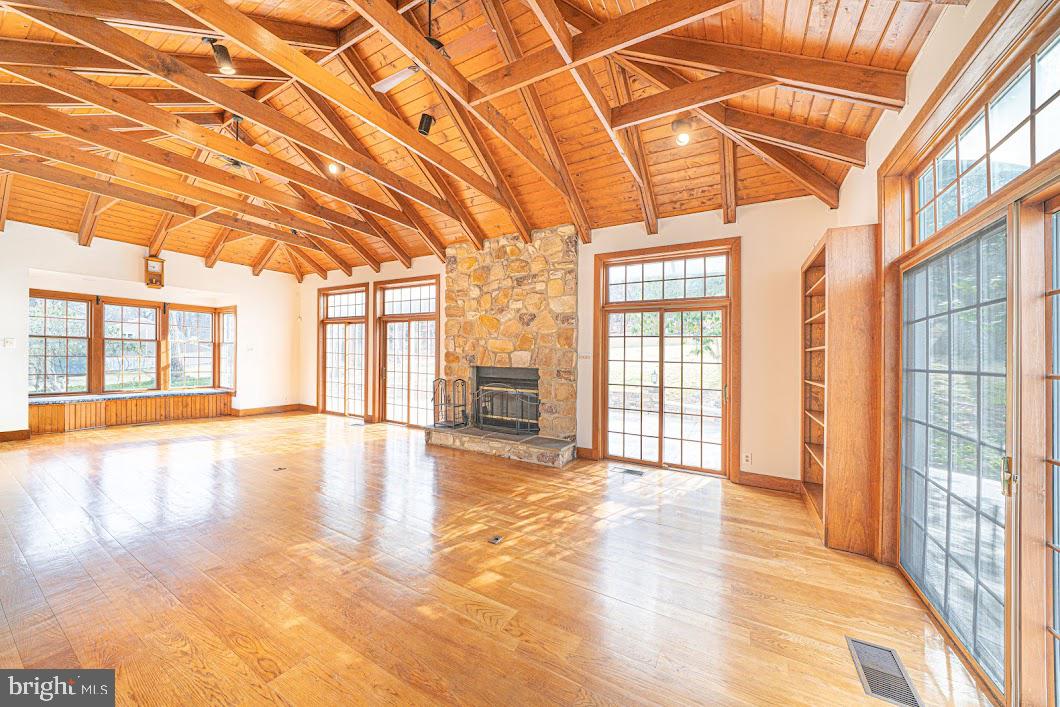 642 Pugh Road Wayne, PA 19087 - Photo 20 of 65 a view of an empty room with glass door
