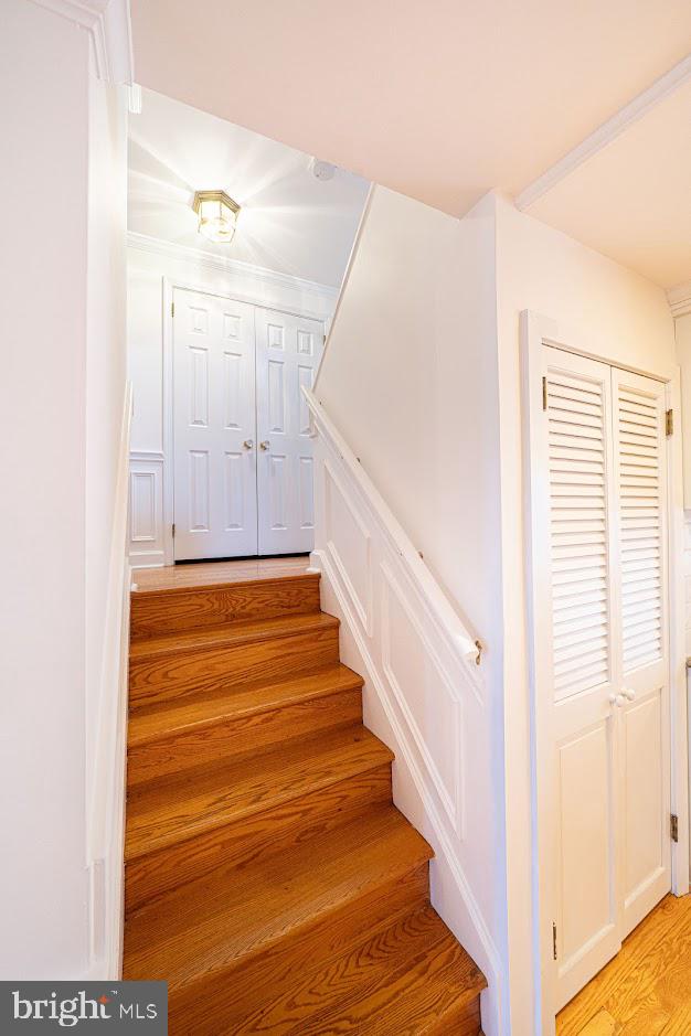 642 Pugh Road Wayne, PA 19087 - Photo 25 of 65 a view of entryway with wooden floor